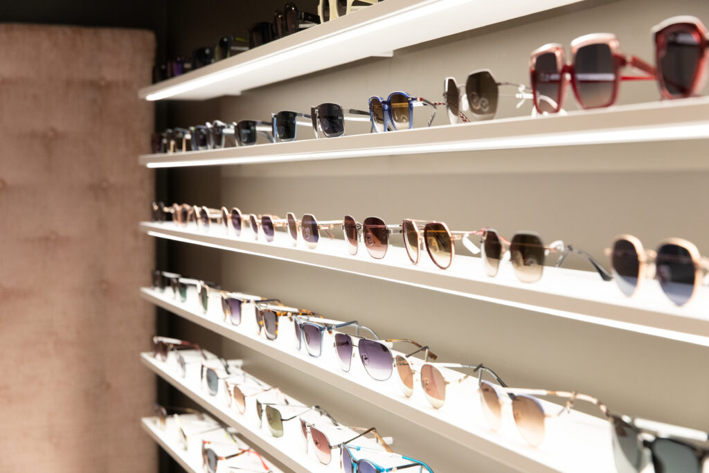 29.09.2021 escher blog / optique denuit / 151 foto: 101 studios